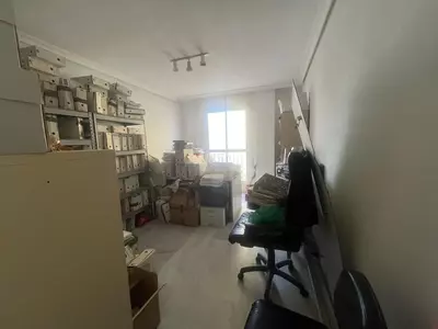 Middle Floor Apartment in Estepona