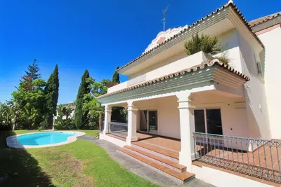 Detached Villa in Guadalmina Alta