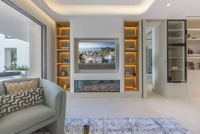 Middle Floor Apartment in Estepona