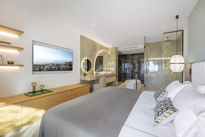Middle Floor Apartment in Estepona