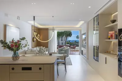 Middle Floor Apartment in Estepona
