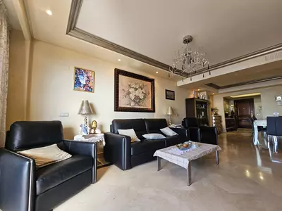 Middle Floor Apartment in Estepona