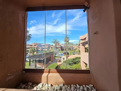 Middle Floor Apartment in Estepona