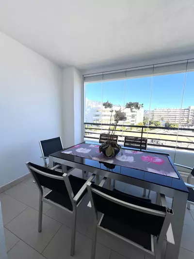 Middle Floor Apartment in Puerto Banús