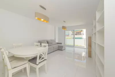 Middle Floor Apartment in Marbella