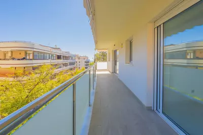 Middle Floor Apartment in Marbella