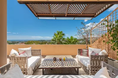 Penthouse Duplex in Nueva Andalucía