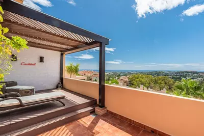 Penthouse Duplex in Nueva Andalucía