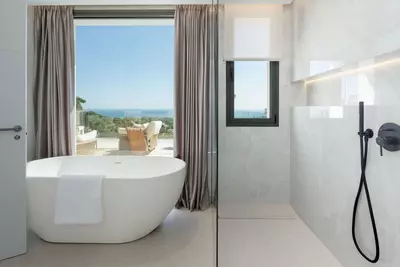 Detached Villa in Elviria