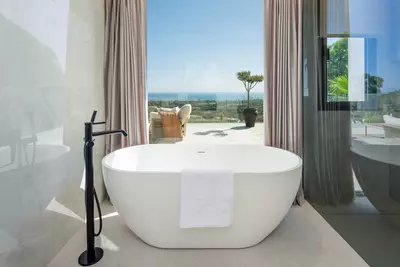 Detached Villa in Elviria