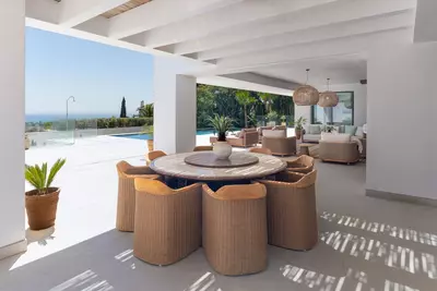 Detached Villa in Elviria