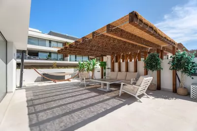 Penthouse Duplex in Artola