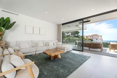 Penthouse Duplex in Artola