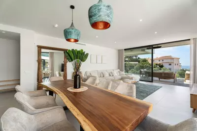 Penthouse Duplex in Artola