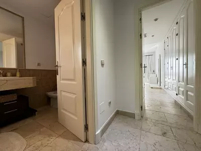 Middle Floor Apartment in Estepona