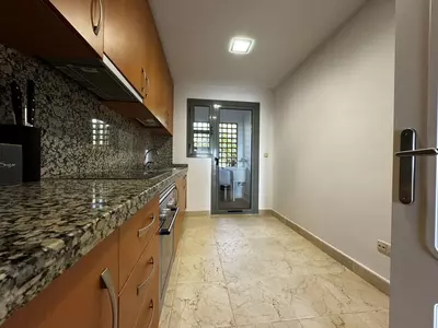 Middle Floor Apartment in Estepona