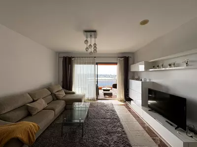 Middle Floor Apartment in Estepona