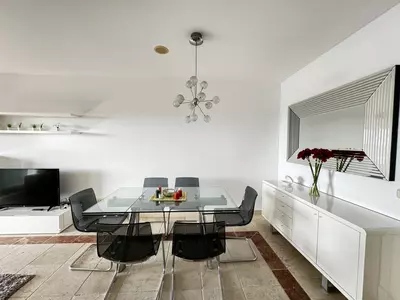 Middle Floor Apartment in Estepona