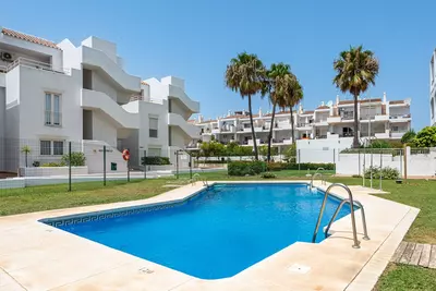 Top Floor Apartment in Manilva
