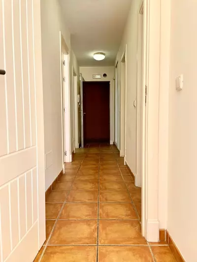 Middle Floor Apartment in Benahavís