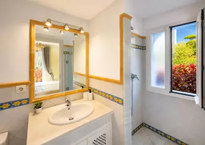 Ground Floor Apartment in Casares Playa