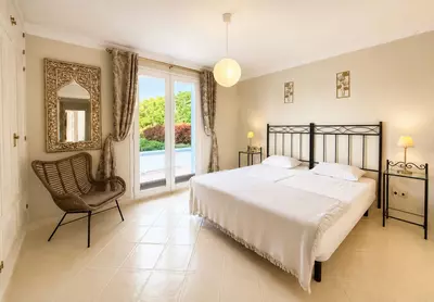 Ground Floor Apartment in Casares Playa