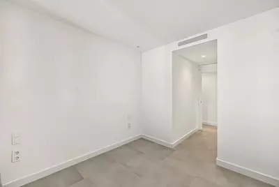 Middle Floor Apartment in Selwo