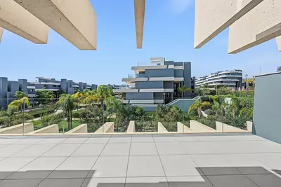 Middle Floor Apartment in Selwo