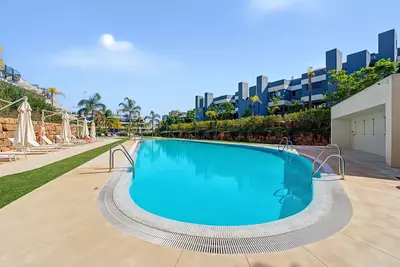 Middle Floor Apartment in Selwo