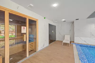 Middle Floor Apartment in Selwo