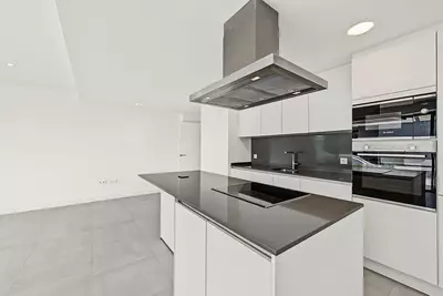 Middle Floor Apartment in Selwo