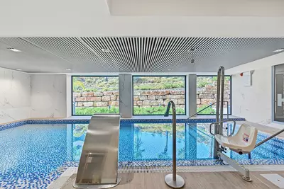 Middle Floor Apartment in Selwo