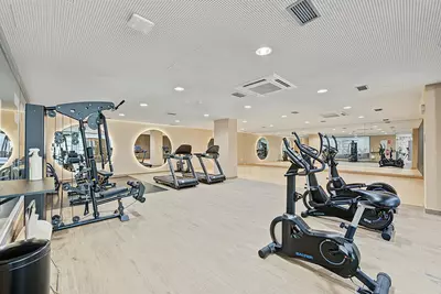 Middle Floor Apartment in Selwo