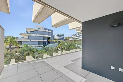 Middle Floor Apartment in Selwo