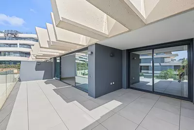 Middle Floor Apartment in Selwo
