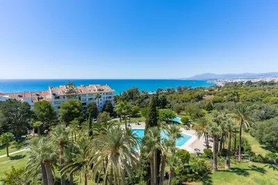 Middle Floor Apartment in Marbella