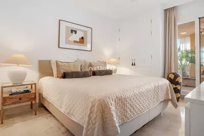 Middle Floor Apartment in Elviria