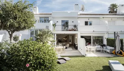 Townhouse in Nueva Andalucía