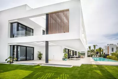 Detached Villa in Nueva Andalucía