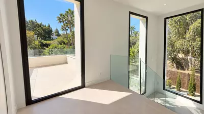 Detached Villa in Nueva Andalucía