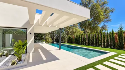 Detached Villa in Nueva Andalucía