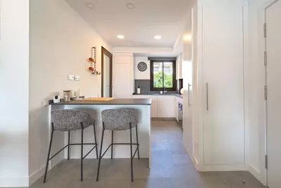Middle Floor Apartment in Estepona