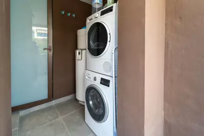 Middle Floor Apartment in Estepona