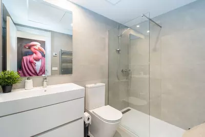Middle Floor Apartment in Estepona