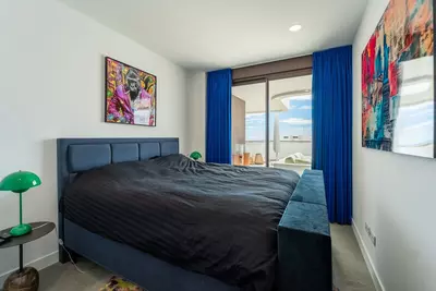 Middle Floor Apartment in Estepona