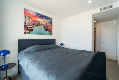 Middle Floor Apartment in Estepona