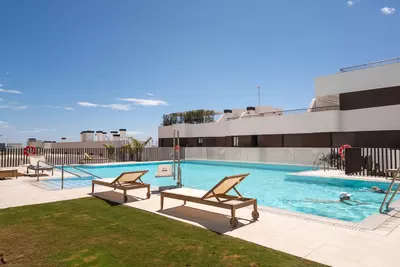 Middle Floor Apartment in Estepona
