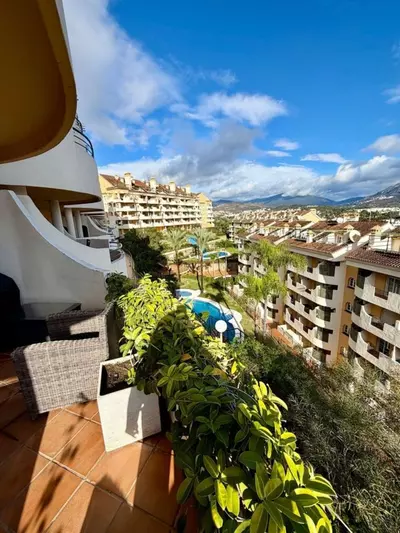 Middle Floor Apartment in Marbella