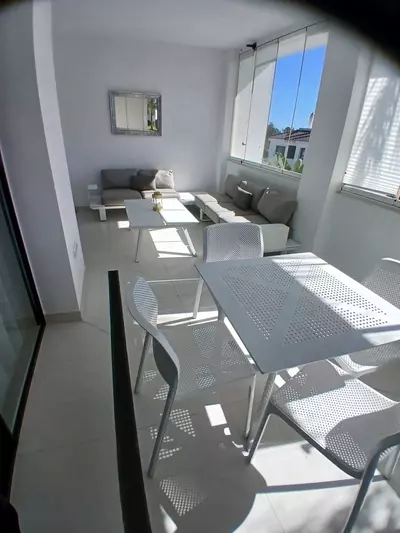 Middle Floor Apartment in Estepona