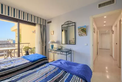 Ground Floor Apartment in Benahavís